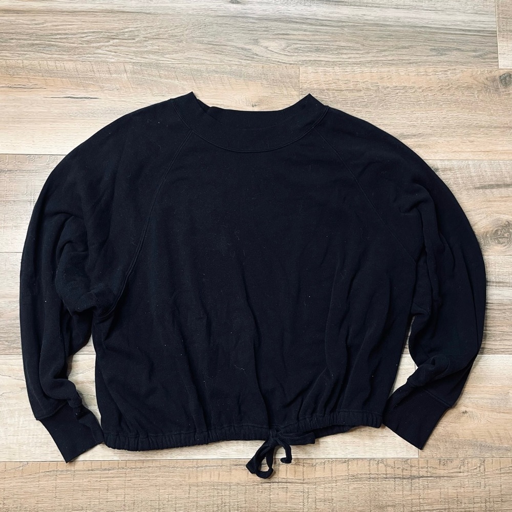 Old Navy Active Women’s Solid Black Drawstring Cr… - image 4